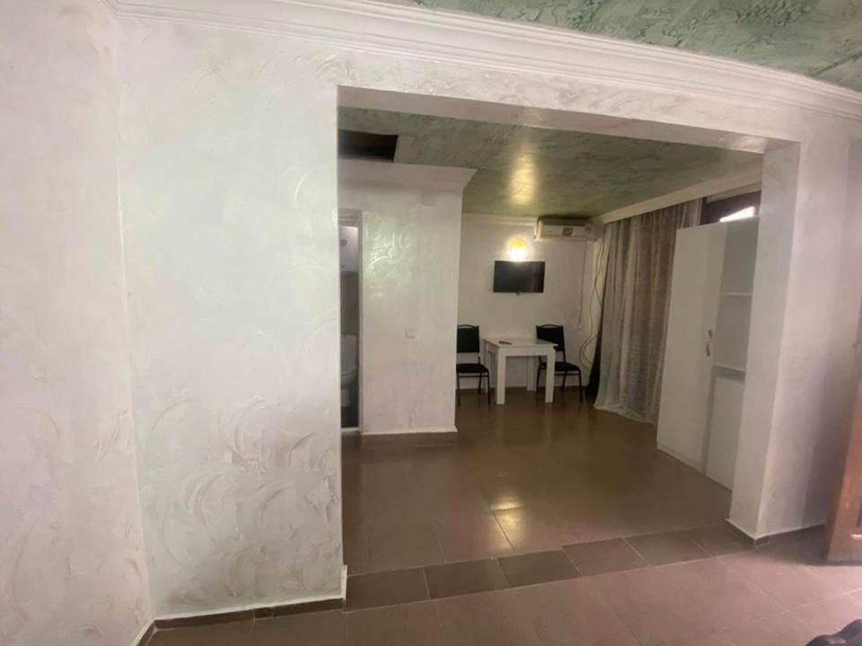 Elite Palace Plus Hotel Батумі Екстер'єр фото